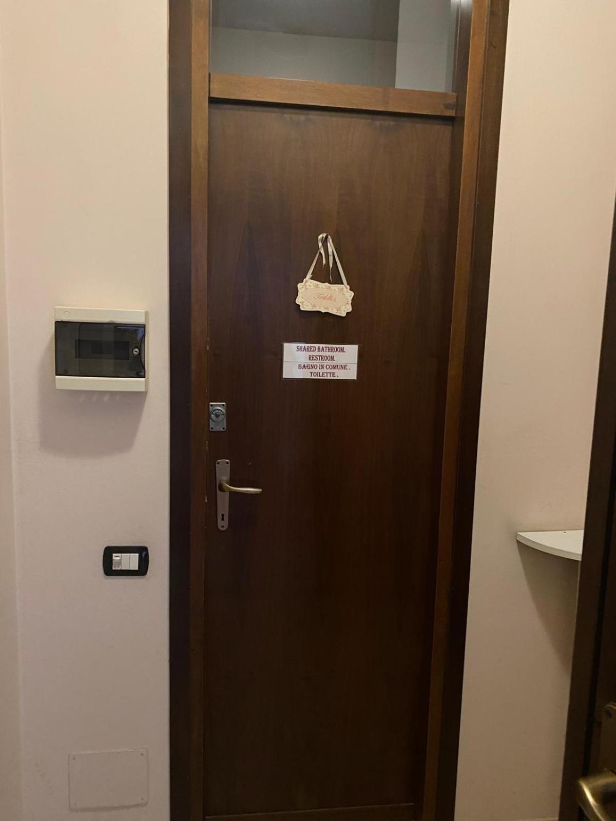 Gira Guest House Como Eksteriør bilde