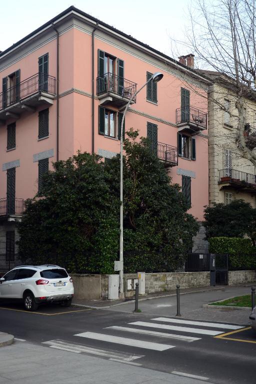 Gira Guest House Como Eksteriør bilde